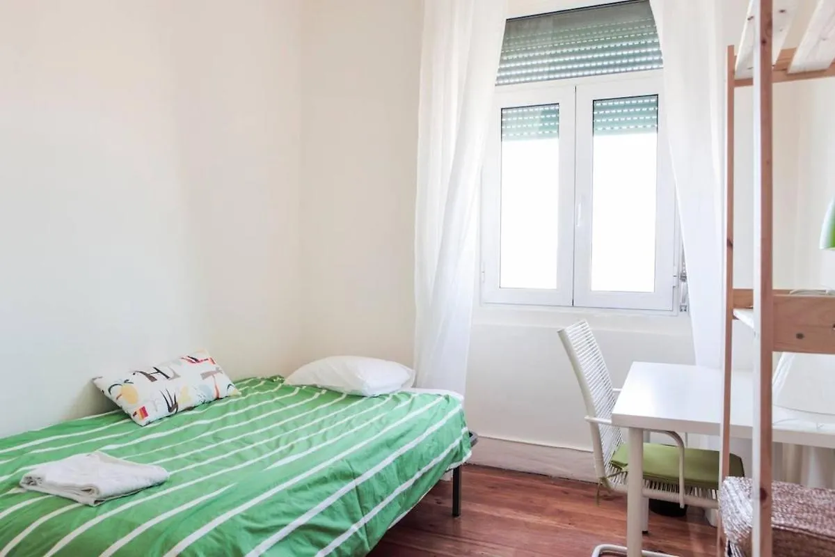 Appartamento Anjos Flat With 5Bd Lisbona 0*,  Portogallo